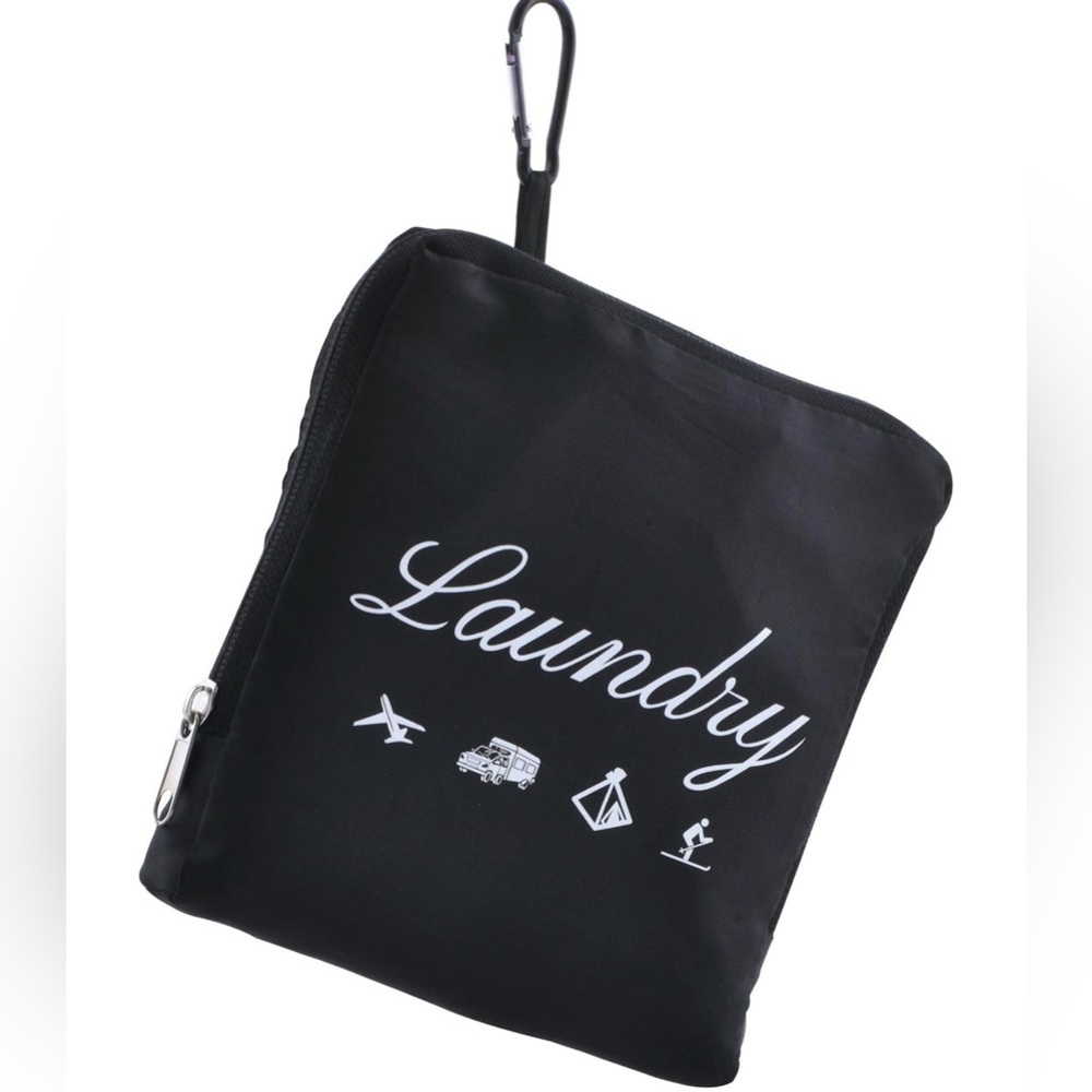 NWOT- Zip Around Folding Dirty Laundry Bag